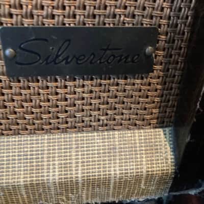 Silvertone 1336 1950-53 - alligator / burlap image 2