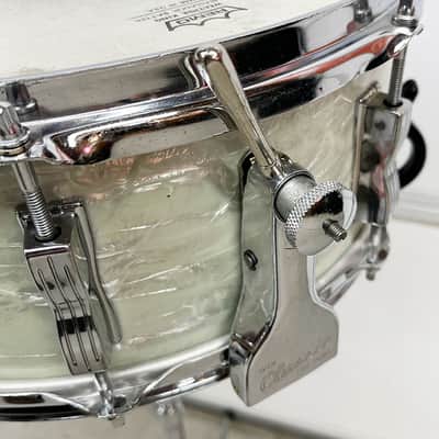 Vintage 1960s Ludwig Super Classic Snare Drum in White Marine Pearl image 3