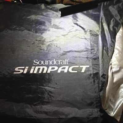 Soundcraft SI Impact + Cover + Lamp + Stagebox + flights image 2
