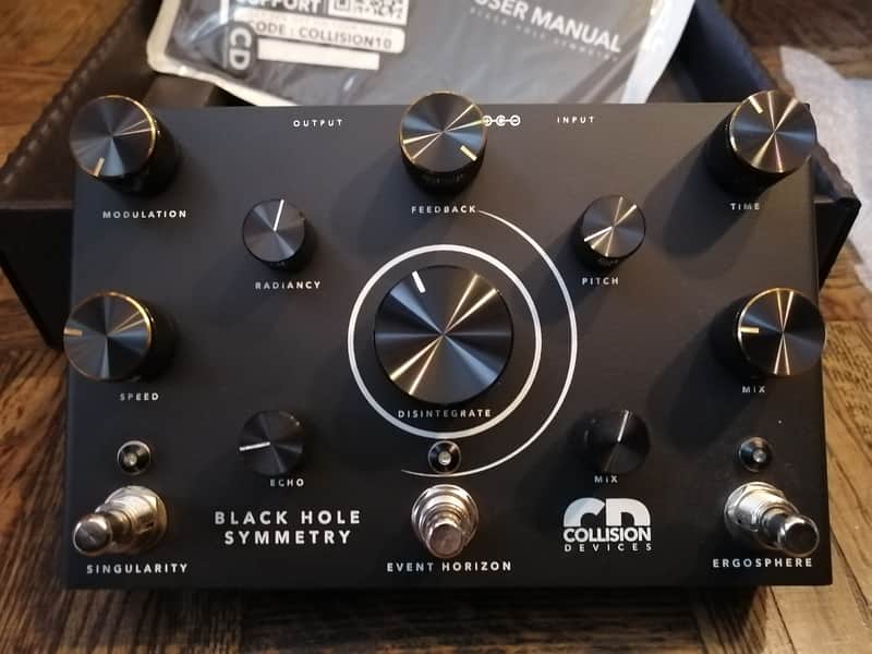 Collision Devices Black Hole Symmetry