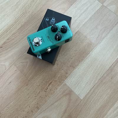 TC Electronic HyperGravity Mini Compressor 2017 - Present - Teal image 1