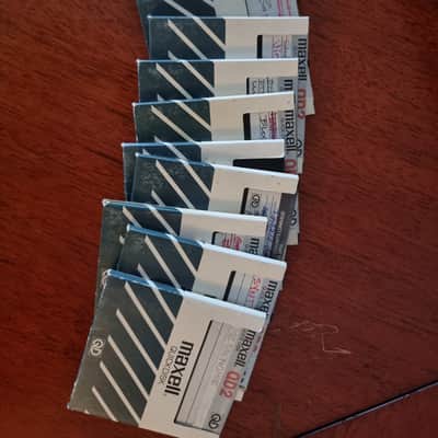 Akai S612 MIDI Digital Sampler + MD280 + Disks image 5
