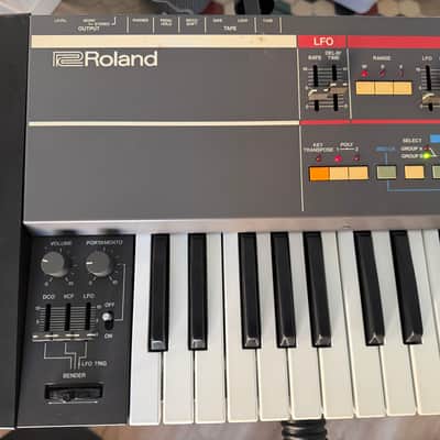 Roland Juno-106 Serviced image 15