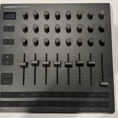 Novation Launch Control XL MK3 MIDI DAW Controller 2025 - Present - Black image 2