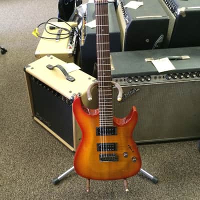 Fender Showmaster 2001 Cherry Sunburst Neck Through Seymour Duncan Pickups image 2