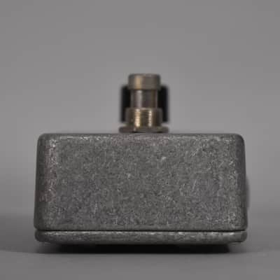 Electro-Harmonix LPB-1 Nano Linear Power Booster Preamp Pedal image 6