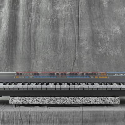 Roland JUNO-106 Programmable Polyphonic Synthesizer in Excellent condition image 10