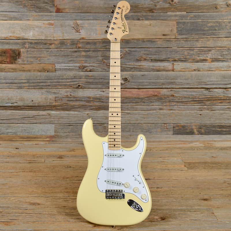 イングヴェイマルムスティーン シグネチャーストラトキャスター サンバースト Yngwie Malmsteen Stratocaster® – Fender