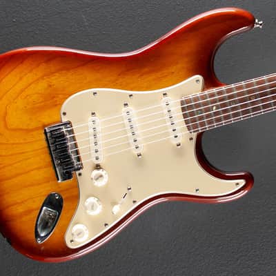 Fender American Deluxe Stratocaster Ash 2004 - 2010 | Reverb