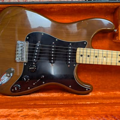 Fender Stratocaster with 3-Bolt Neck, Maple Fretboard 1977 - Walnut (Mocha) image 17