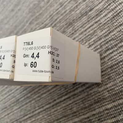 Tube Set: 12AX7, 6L6 image 3