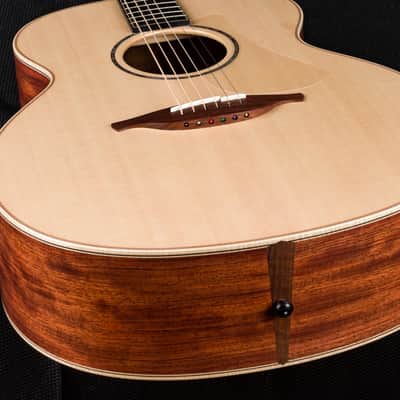 Lowden Paul Brady Signature Model Figured Bubinga and Sitka Spruce NEW image 15
