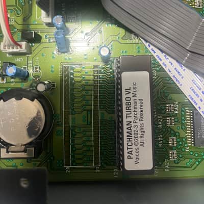 Yamaha VL70M with Patchman Turbo VL chip image 6