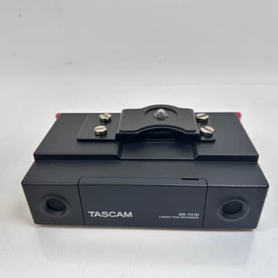 Tascam DR-701D 6-Track Portable Audio Recorder for DSLR Camera image 10