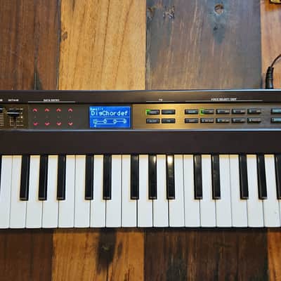 Yamaha Reface DX Mini Mobile Keyboard 2015 - Present - Black image 1
