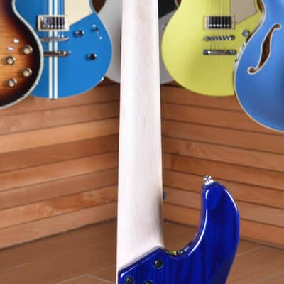 Lakland Skyline 55-02 Deluxe Transparent Blue image 11
