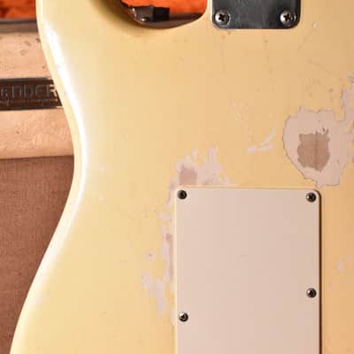Fender Stratocaster 1965 - Olympic White with rare Tortoise guard image 6