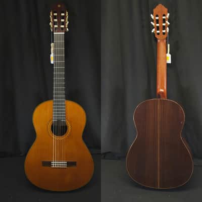 Immagine New Yamaha CG192C Cedar Top Classical Guitar w/non-original Gigbag - 2
