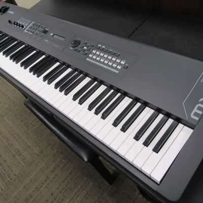 Yamaha  MX88 88 Key Digital Piano Keyboard