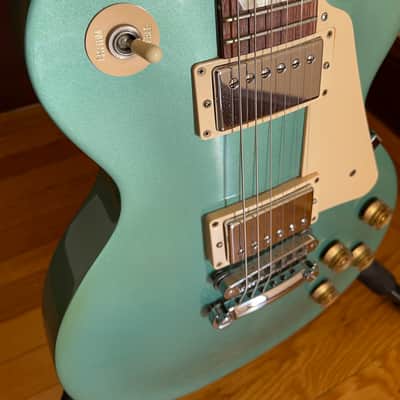 Gibson Les Paul Studio 2012 Inverness Green - Rare Color - W/ Hardshell Case image 9