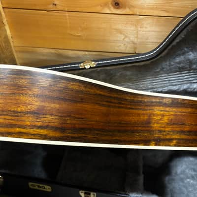 Taylor DN4 Acoustic Electric Guitar w Case image 6