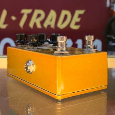 Black Cat Mini-Trem 2010s - Gold image 5