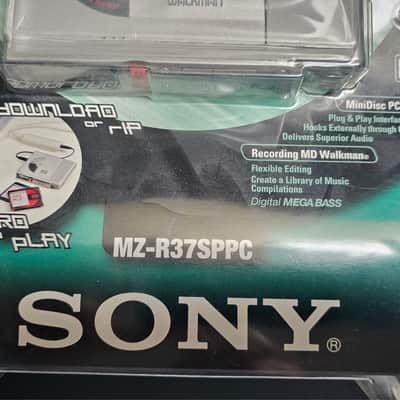 Sony SONY MZ-R37SPPC Mini-Disc Walkman with PC Link - Silver image 2