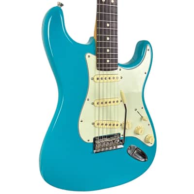 Fender American Professional II Stratocaster 2022 - Miami Blue image 2