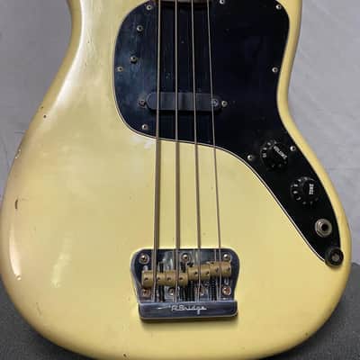 Fender MusicMaster Bass replacement AlBridge MMSV18 Vintage Bridge For Short-Scale Direct Replacement 18mm String Spacing. image 2