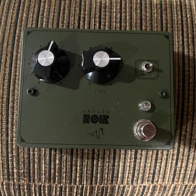 Analog Noir Harmonic Percolator clone image 1