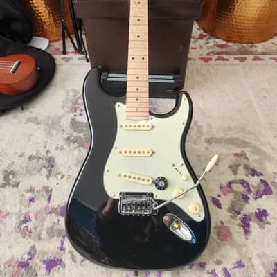 Musikraft Stratocaster Rock Maple Neck Strat Fender licensed replacement image 10