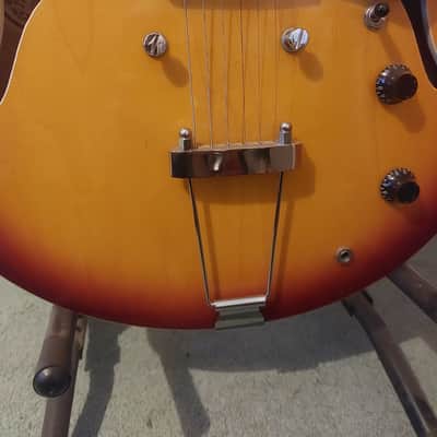 Hondo Deluxe 935 1970-80s Sunburst Archtop image 4