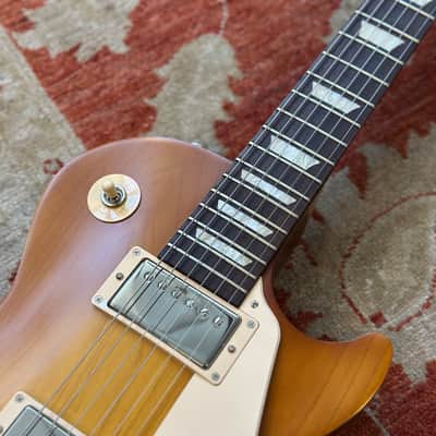 2021 Gibson Les Paul Tribute - Satin Honeyburst image 10