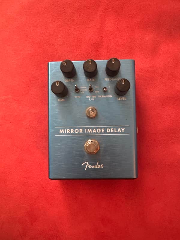 Fender Mirror Image Delay