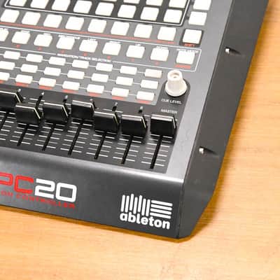 Akai APC20 Compact Professional Ableton Controller (NO POWER SUPPLY) CG01Y7R image 3