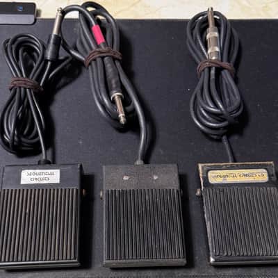 SERVICED & RESTORED Dual Manual PROPHET 10 Rev3 w/ORIGINAL OWNERS MANUAL, MIDI, Foot switch pedals, Road case, & Specs sheet - Sequential Circuits SCI image 19