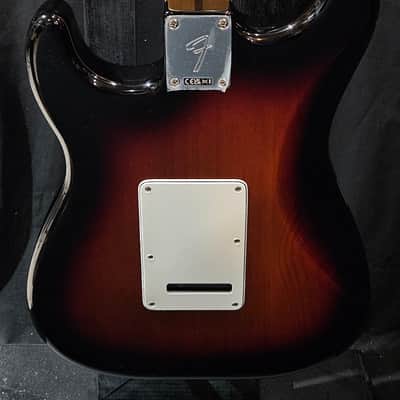 Fender Player II Stratocaster Electric Guitar - 3-color Sunburst with Rosewood Fingerboard 2025 image 5