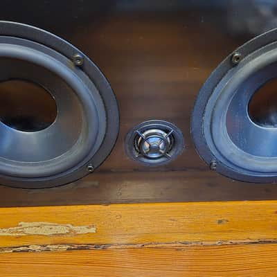 NHT VT-1.4 Floor Standing Speakers and VS-2.4 Center Channel Set, 650W Total. Tested image 20