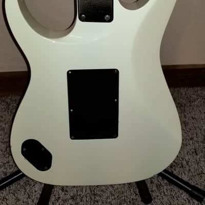 Ibanez RG-550 1991 White image 12