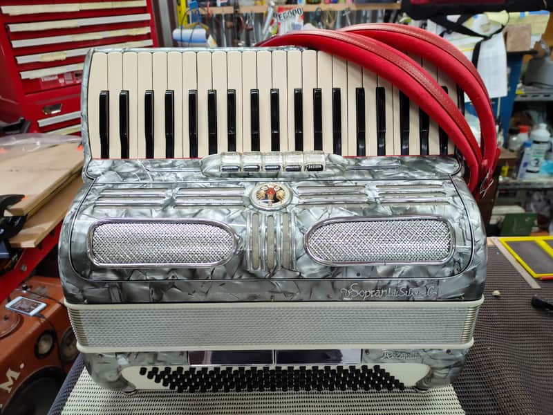 Soprani di Silvio Piano Accordion. Fully Refurbished, LMM, 41 KEYS/120 BASS, New Straps, New Case. image 1