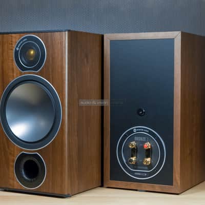 Rare Monitor Audio Bronze 2, Walnut w/ optional dustcovers, Box, Manual, Mint! $449 shipped! image 3
