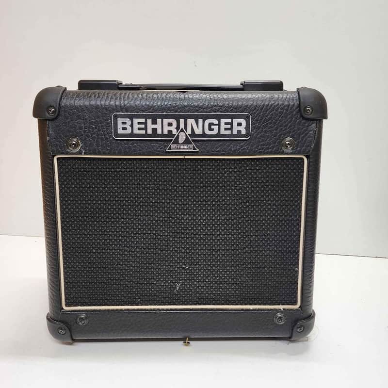 Behringer Vintager AC108 15-Watts 5'' Guitar Amplifier 2000's - Black image 1