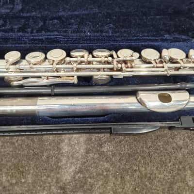 Kurioshi Vivace V11468 Silver/Gold Flute - Dual Finish - Very Good w/ Soft Case & Hard Case image 3