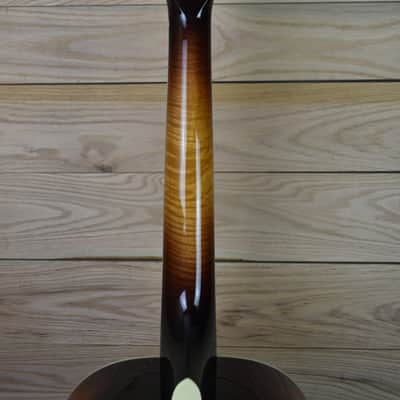 Huss and Dalton Crossroads L-13 Deluxe 2023 - Sunburst image 7