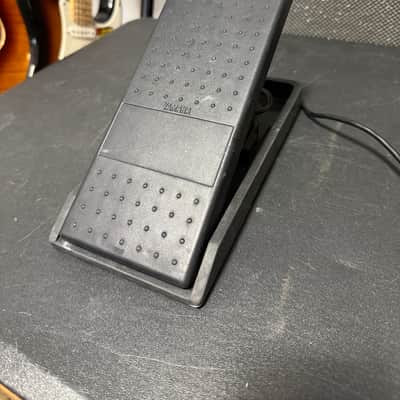 Yamaha FC7 Volume Pedal 2010s - Black image 1
