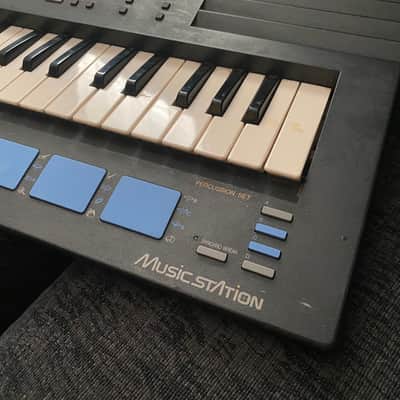 Yamaha PortaSound PSS680 1988 image 4
