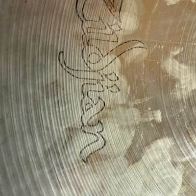 Zildjian 18” Crash 60’s or 70’s image 3