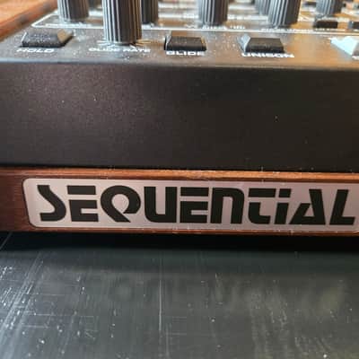 Sequential Prophet-6 Desktop 6-Voice Polyphonic Synthesizer 2018 - 2020 Black with Wood Sides image 4