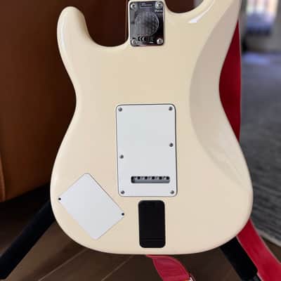 Fender Ed O'Brien Artist Series Signature EOB Stratocaster 2018 - 2025 - Olympic White - Professionally Setup and PLEK'd image 4