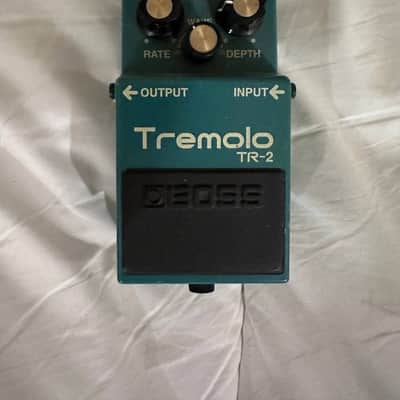 Boss TR-2 Tremolo | Reverb